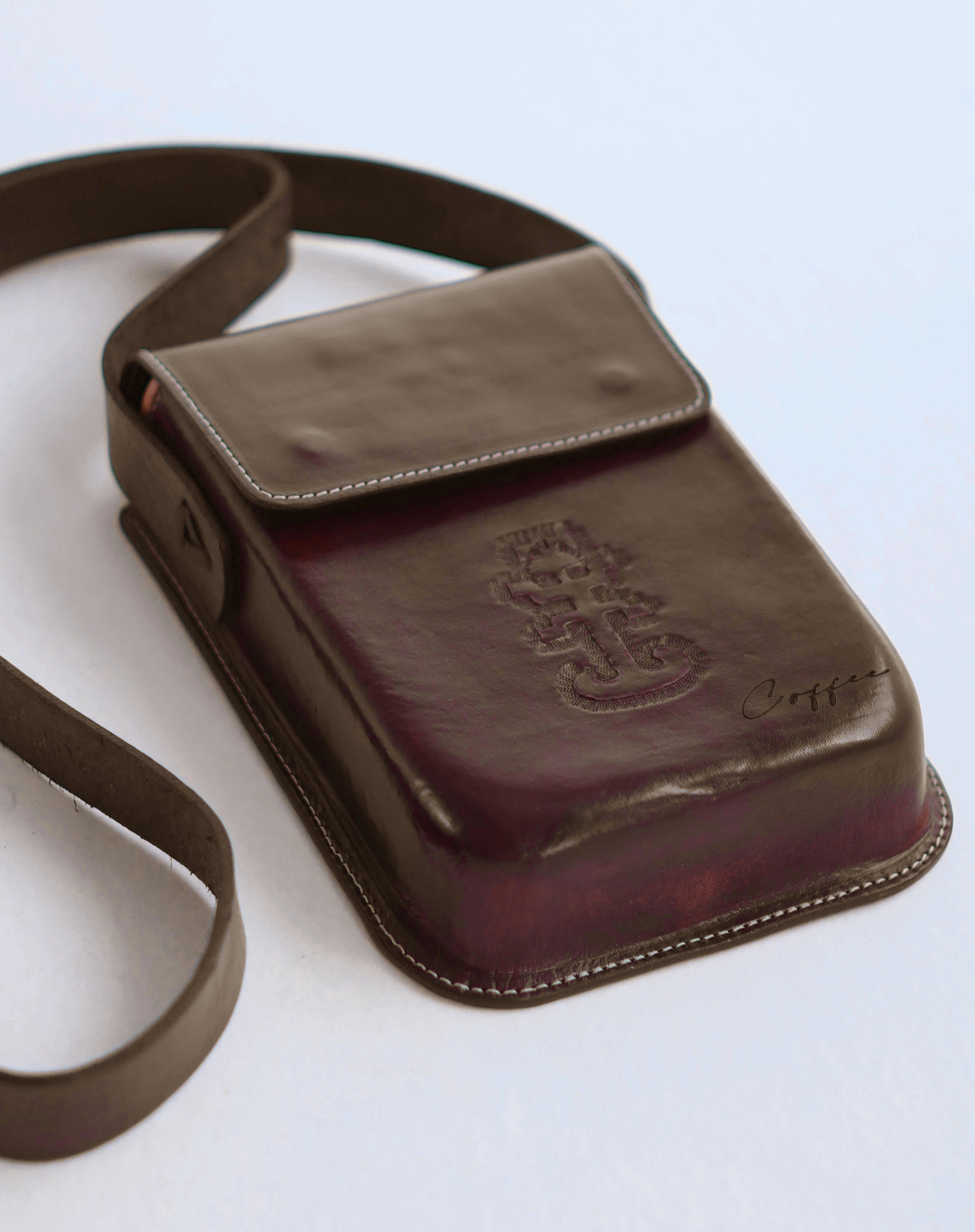 Coffee Sleek Bag close up view